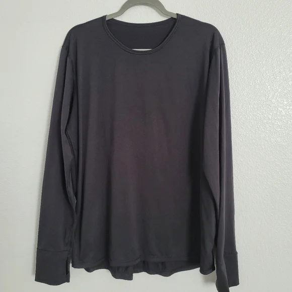 Polartec long sleeve undershirt w/thumbholes size L - Picture 1 of 8